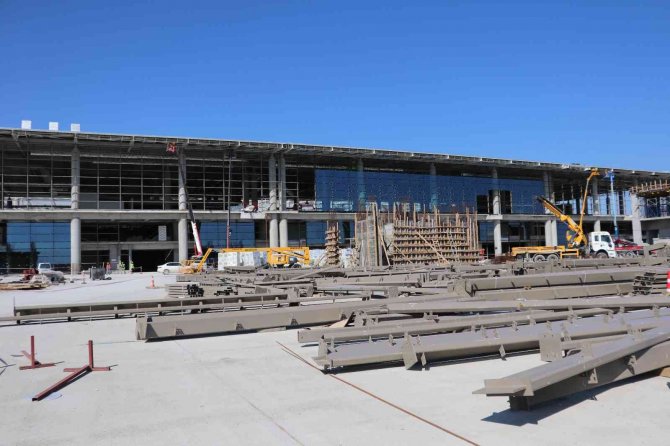 Çukurova Havalimanı Daimi "Hava Hudut Kapısı" Oldu