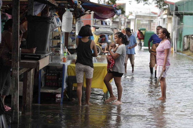 Filipinler’deki Nalgae Tayfunu’nda Can Kaybı 100’ü Aştı