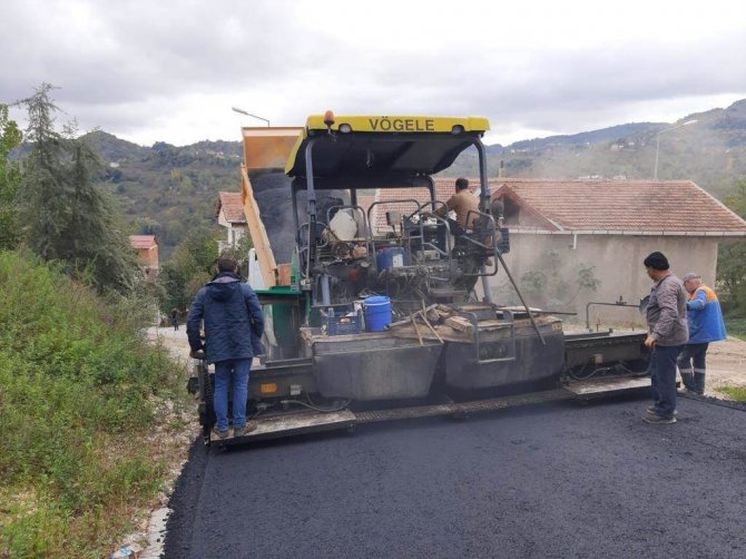 Büyükşehir Belediyesi’nin Asfalt Seferberliği Sürüyor