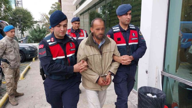 Düğünde Kazara 9 Yaşındaki Yeğenini Vuran Dayı Adliyeye Sevk Edildi