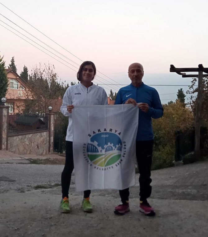 Büyükşehir Atletizmden Çifte Başarı