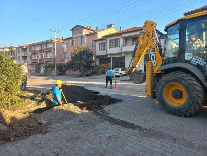Büyükşehir İ̇nciksuyu’nun Altyapısını Geleceğe Hazırlıyor