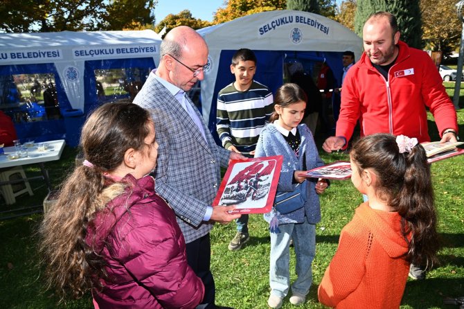 Başkanlar Hilal-i Ahmet Sergisini Ve Kan Bağışı Etkinliğine Ziyaret
