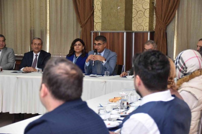 ‘Emeğin Başkenti Karabük İ̇stihdamın Merkezi Oluyor’ Projesinin Kapanışı Yapıldı