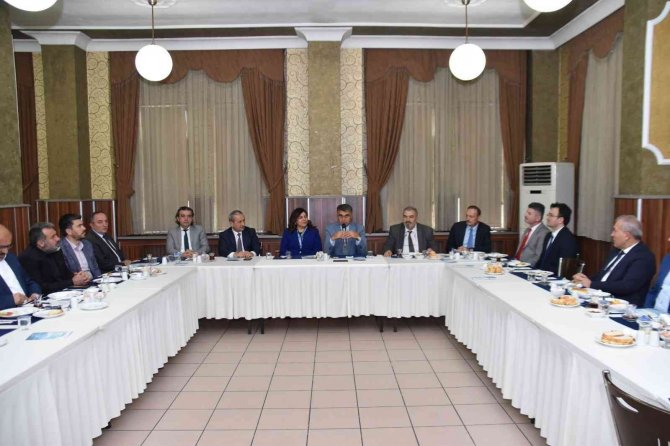 ‘Emeğin Başkenti Karabük İ̇stihdamın Merkezi Oluyor’ Projesinin Kapanışı Yapıldı