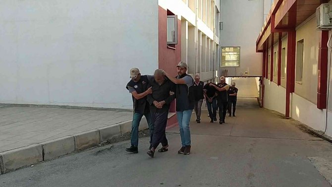 El Kaide Ve Deaş’ın Sözde Eski Kadısı Adana’da Yakalandı
