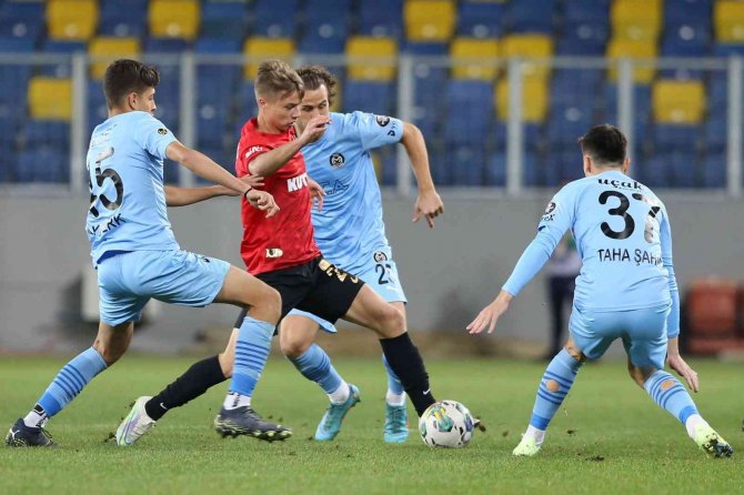 Spor Toto 1. Lig: Gençlerbirliği: 1 - Manisa Futbol Kulübü: 3