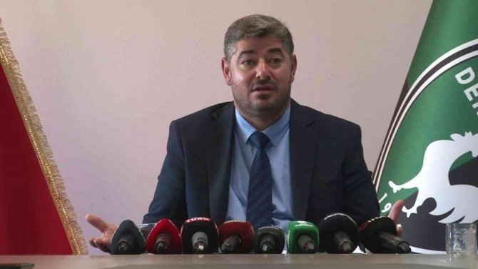A. Denizlispor’da Devam Kararı Alan Yönetim Seferberlik İlan Etti