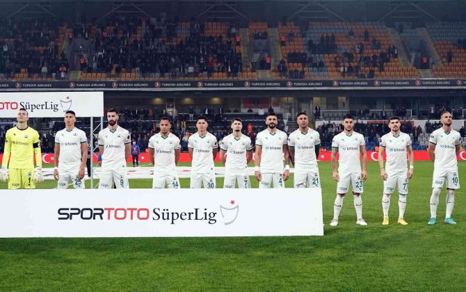 Spor Toto Süper Lig: Başakşehir: 0 - Giresunspor: 0 (Maç Devam Ediyor)