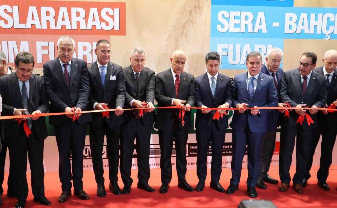 Bakan Kirişci: "Bugün Türkiye’de Tek Bir Ürünün Rafta Yokluğu Hissedilmiyorsa Bunu Bu Ülkenin Üreticisine Borçluyuz"