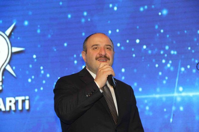 İ̇zmirli Gençler “İ̇lk Oyum Erdoğan’a” Programında Buluştu