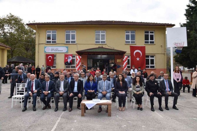 Atıl Durumdaki Okullar Köy Yaşam Merkezine Dönüştürülmeye Devam Ediyor