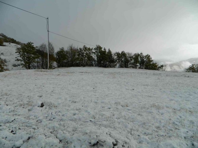 Posof Vadisi Beyaza Büründü