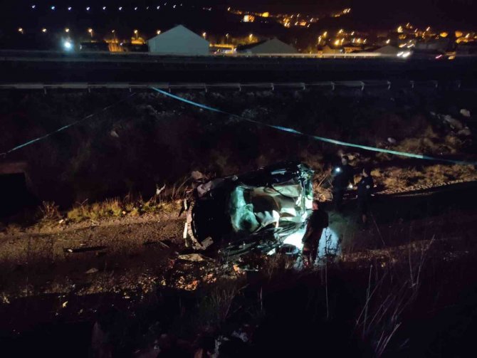 Bilecik’te Yaşanan Feci Kazada 1 Kişi Öldü, 2 Kişi Yaralandı