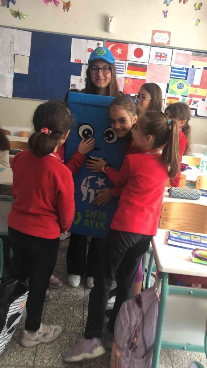 İ̇lköğretim Öğrencilerine Sıfır Atık Eğitimi