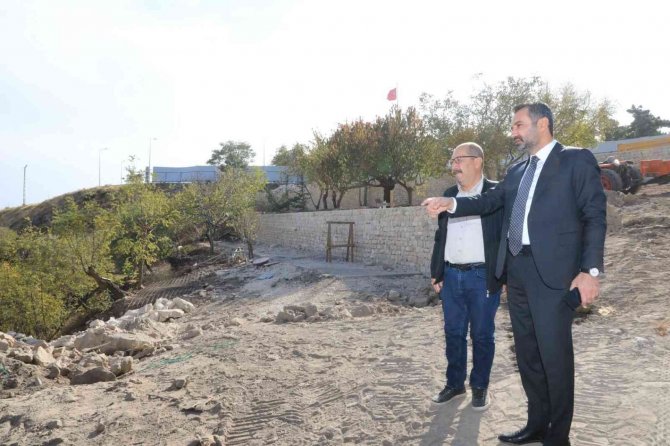 Başkan Şerifoğulları, Kent Genelinde Devam Eden Çalışmaları İnceledi