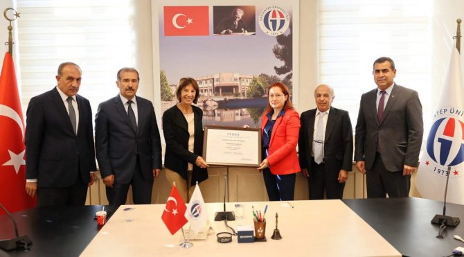 Gaün’den İki Bölüm Daha Akreditasyon Belgesini Aldı