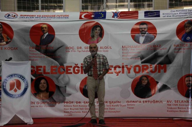 Hakkari Üniversitesinden "Gelecek Seçimlerine Destek" Paneli