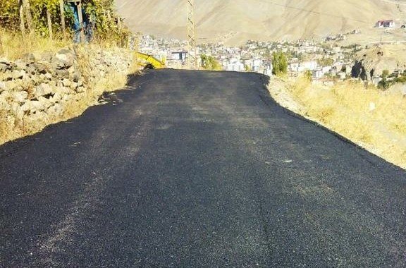 Vali Akbıyık: “Hakkâri İçin Hizmete Devam”