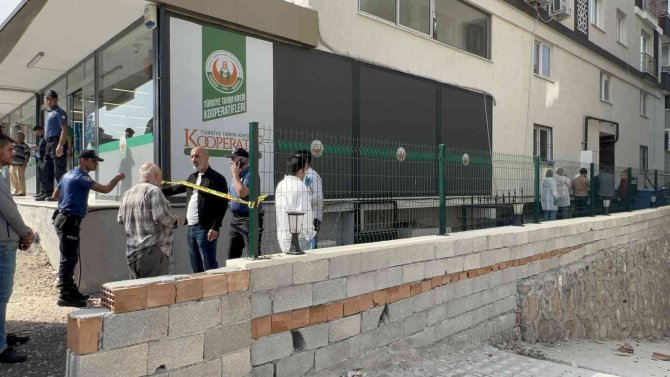 Kız Arkadaşını Öldürüp İntihar Etti