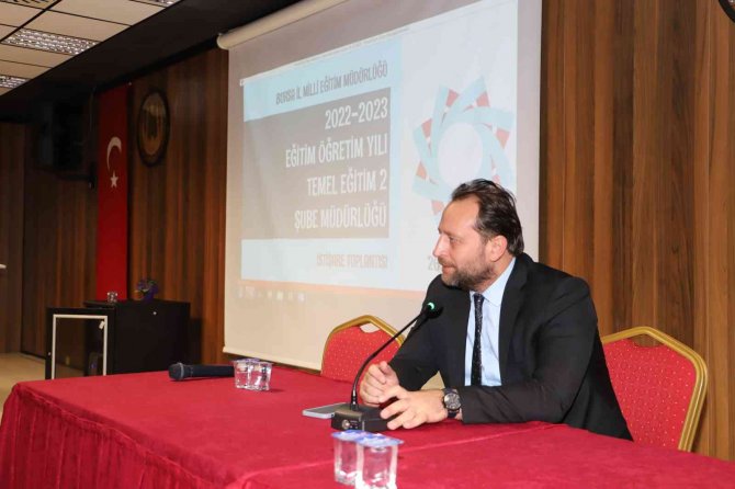 Milli Eğitim Müdürü Gür, Ortaokul Müdürleriyle Buluştu