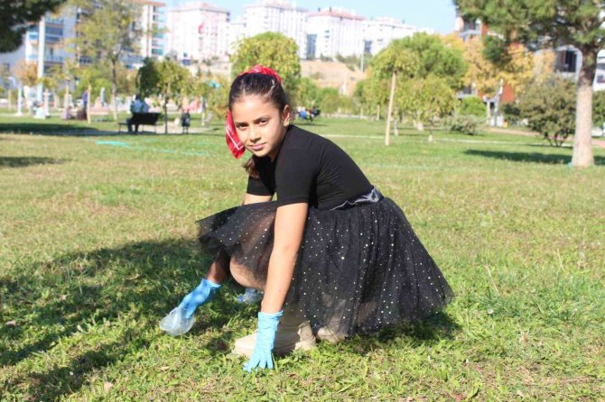 Kendi Küçük, Hareketi Büyük