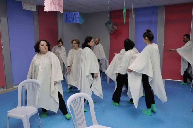 Geleceğin Tiyatrocuları İçin Başvurular Başladı