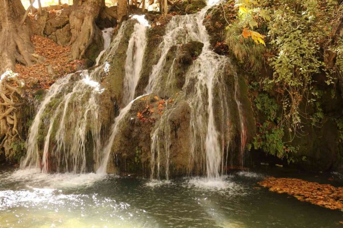 Kahramanmaraş’ta Sonbaharda Kartpostallık Görüntüler Oluştu