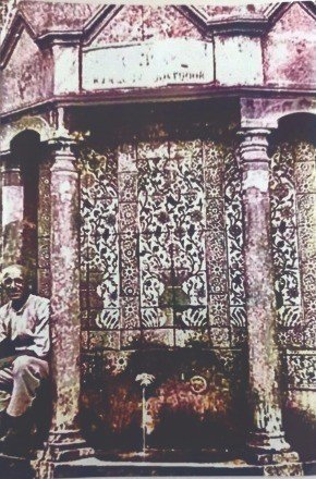 Doktor Cahit Yılmaz: "Kütahya Çinili Çeşmesi’nin Üzerindeki Çiniler, Gerçek Orijinal Çiniler Değil"