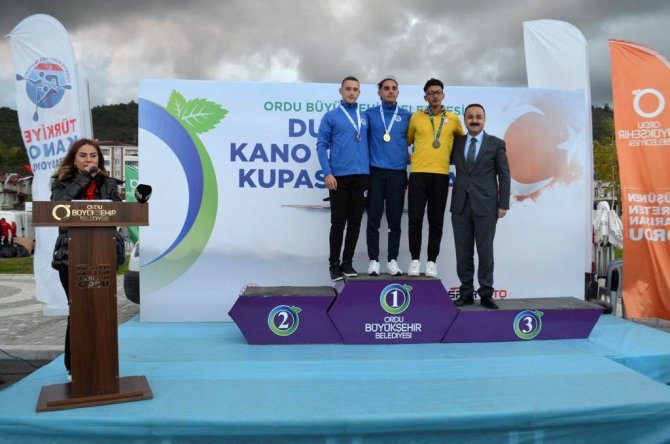 Büyükşehir Kano Sporcuları Ordu’da Nefes Kesti