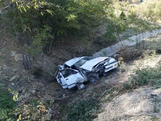 Sinop’ta Otomobil İle Odun Yüklü Traktör Çarpıştı: 5 Yaralı