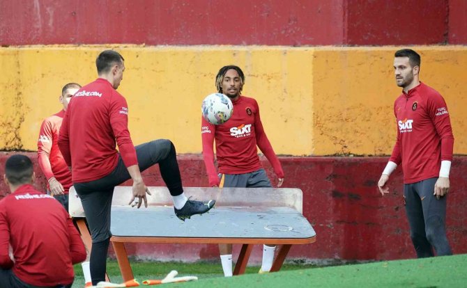 Galatasaray, Beşiktaş Derbisi Hazırlıklarını Sürdürdü
