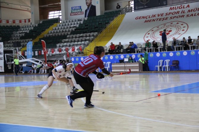 Hokey Kadınlar Salon 1. Lig’i Muğla’da Başladı