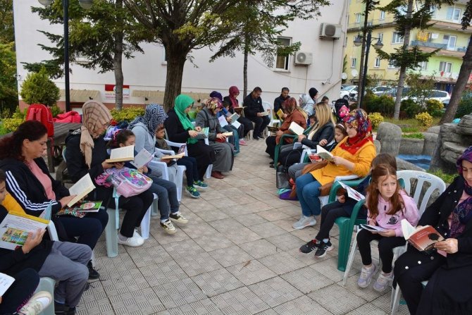 Başkan Demirtaş Kitap Okuma Etkinliğine Destek Verdi