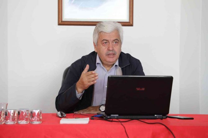 Süper Meyve Aronya Üretimi Türkiye’de Günden Güne Artıyor