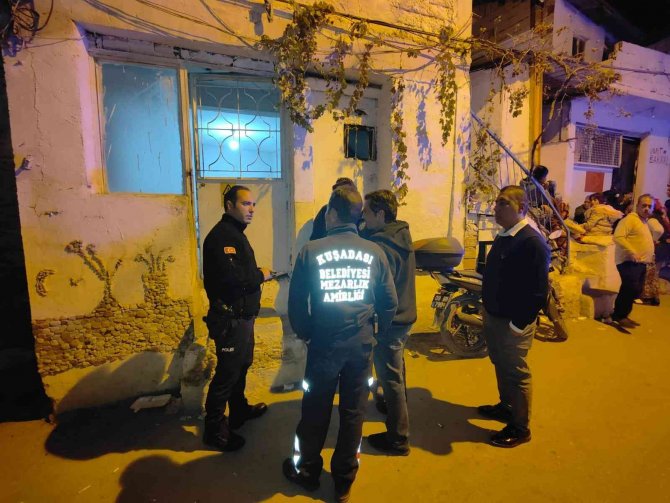 Yalnız Yaşadığı Evinde Ölü Bulundu