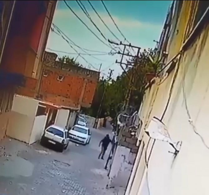 Batman’da Kız Çocuğunu Kaçırma Girişimi Güvenlik Kamerasına Yansıdı