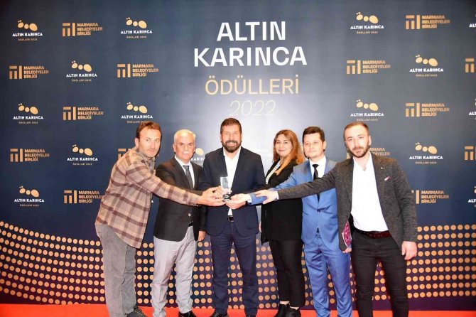 Altın Karınca’da Sındırgı Ödül Aldı