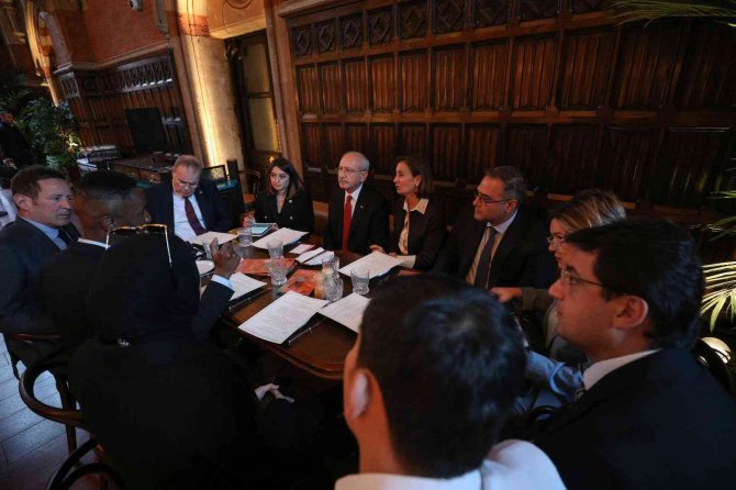 Chp Lideri Kılıçdaroğlu, İ̇ngiltere’de Teknoloji Yatırımı Yapan Şirket Yetkilileriyle Buluştu