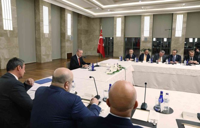 Cumhurbaşkanı Erdoğan: “Türk Futbolunun Daha Da İleriye Gitmesi İçin Gereken Her Türlü Adımı Atacağız"