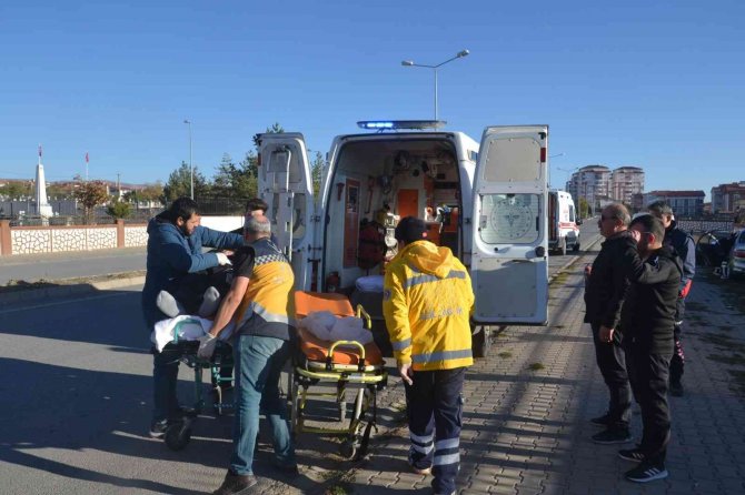 Okul Yolunda Kaza: 10 Yaşındaki Zehra Hayatını Kaybetti