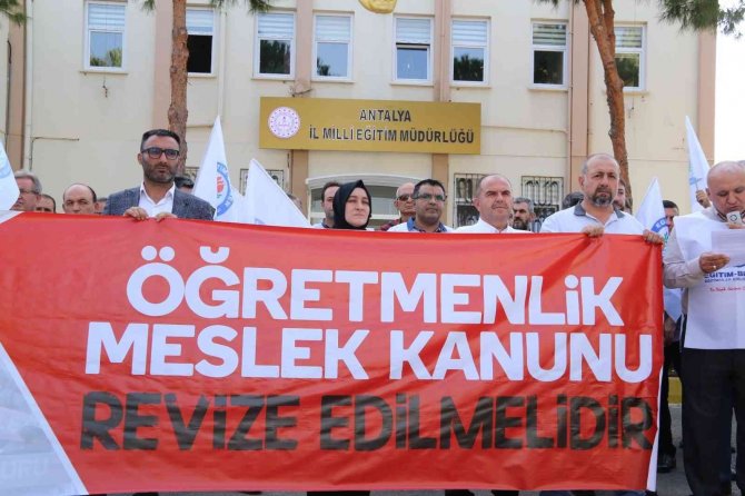 Eğitim Bir Sen’den Meslek Kanunu İçin Revize Talebi