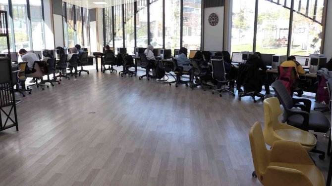 Dijital Kütüphane 175 Bin Ziyaretçi Ağırladı