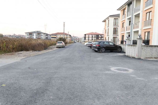 Erenler’de Sokaklar Yenileniyor