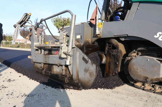 Erenler’de Sokaklar Yenileniyor