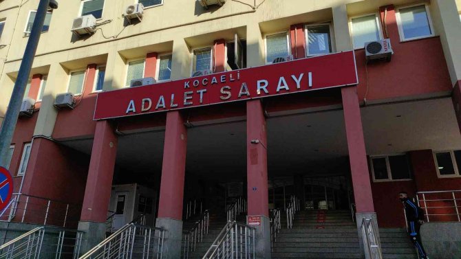 Havaya Ateş Edip O Anları Sosyal Medyada Paylaştılar