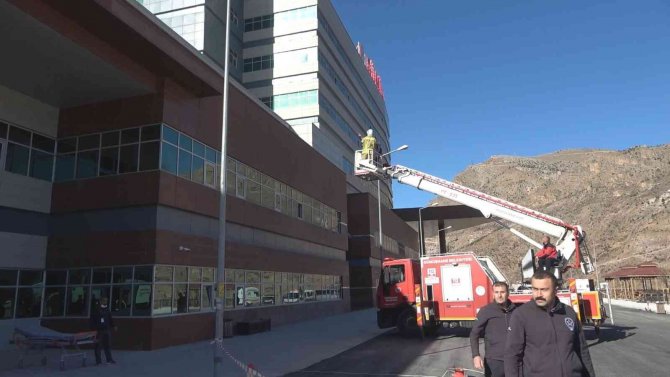 Gümüşhane Devlet Hastanesi’nde Yangın Tatbikatı