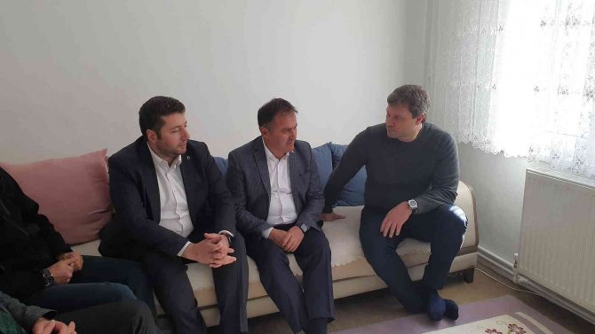 Ertuğrul Sağlam Sma Hastası Yunus Emre’yi Evinde Ziyaret Etti