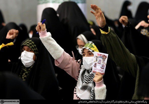 Hamaney: “Abd Utanmadan ’İ̇ran Milletinin Yanındayız’ Mesajı Veriyor”