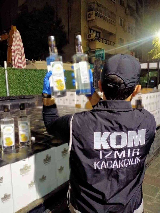 İ̇zmir’de Sahte Etil Alkol Ve İçki Operasyonu